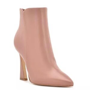 NEW Nine West Torrie Leather Pointed Toe Ankle Boots in Pink